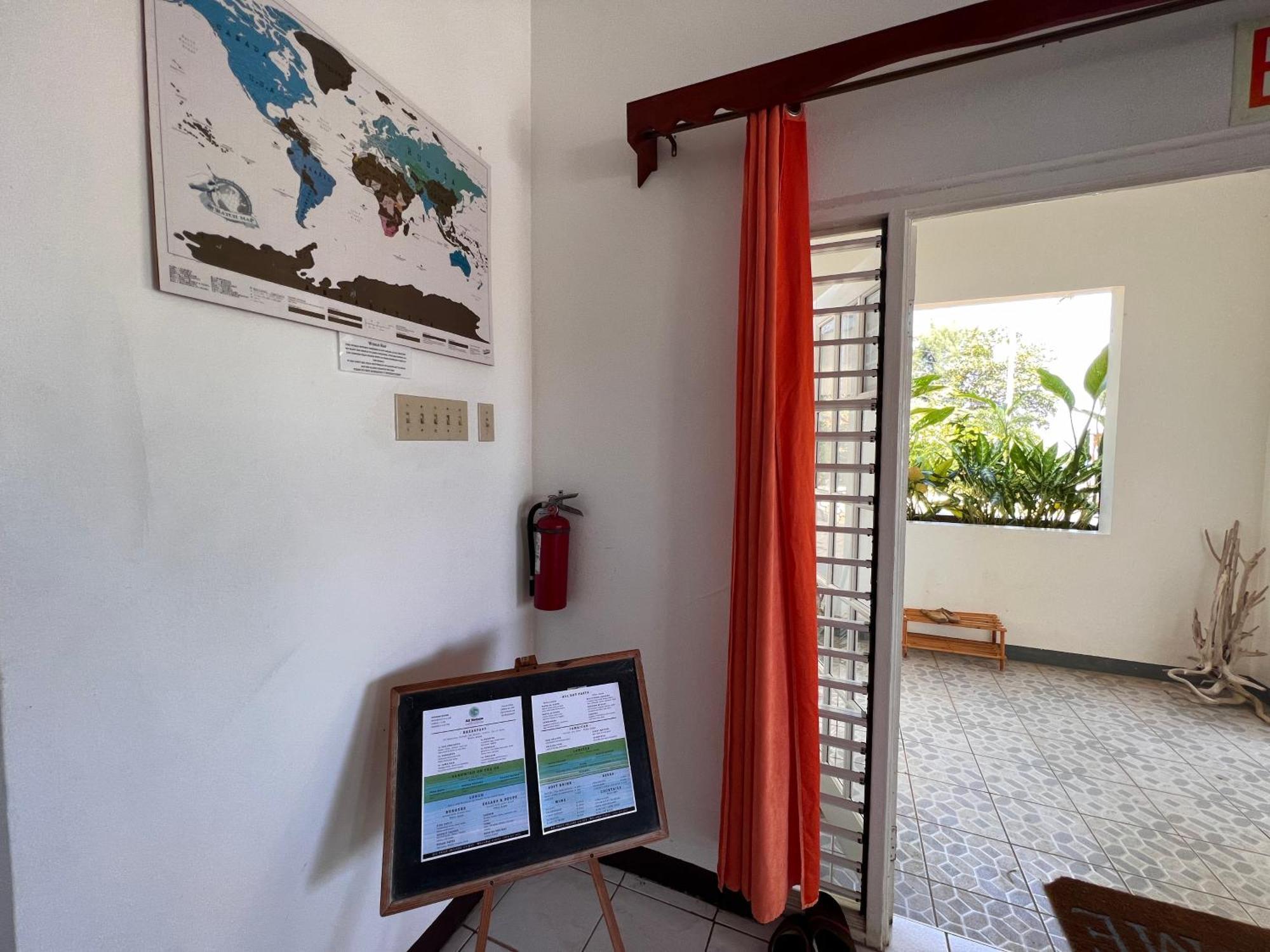 All Nations Guest House Порт-Антоніо Номер фото